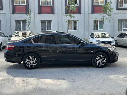 Honda Accord 2017 года за 9 000 000 тг. в Алматы – фото 3