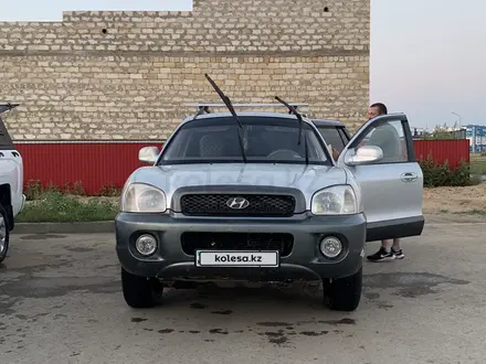 Hyundai Santa Fe 2003 года за 4 200 000 тг. в Актобе – фото 9