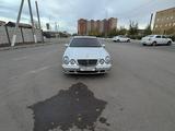 Mercedes-Benz E 55 AMG 2001 года за 6 000 000 тг. в Астана – фото 4