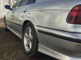 BMW 528 1996 года за 3 100 000 тг. в Шымкент – фото 4