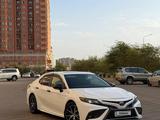 Toyota Camry 2022 года за 13 500 000 тг. в Астана – фото 4