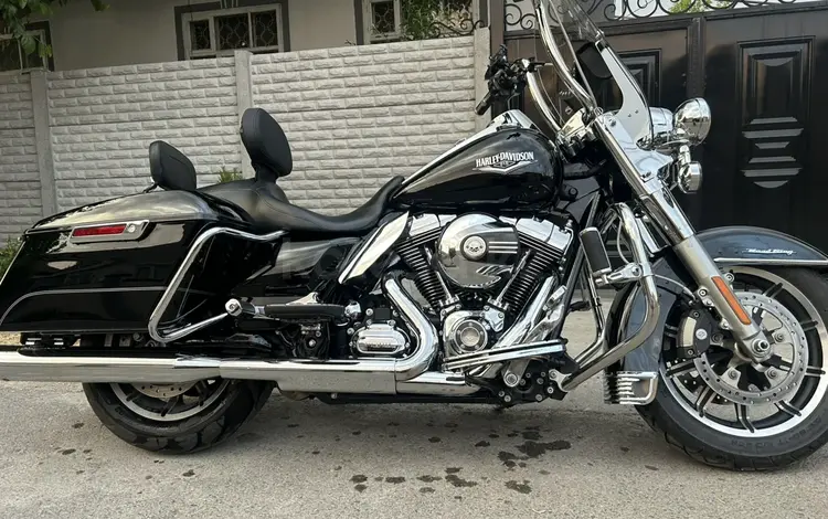 Harley-Davidson  Road King 2016 года за 12 000 000 тг. в Астана