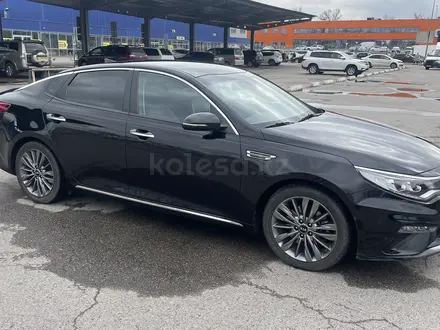 Kia K5 2019 года за 10 500 000 тг. в Алматы – фото 3