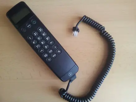 Телефон Mercedes GSM за 40 000 тг. в Караганда