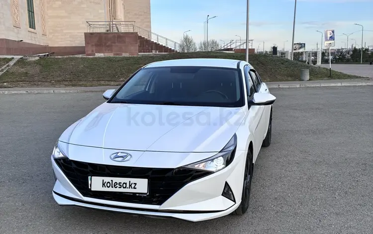 Hyundai Elantra 2022 года за 8 450 000 тг. в Костанай
