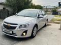 Chevrolet Cruze 2013 года за 3 900 000 тг. в Шымкент – фото 2