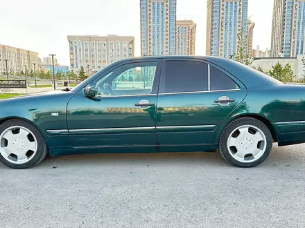Mercedes-Benz E 230 1996 года за 2 600 000 тг. в Астана – фото 3