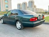 Mercedes-Benz E 230 1997 годаүшін2 600 000 тг. в Астана – фото 4