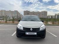 Renault Sandero 2013 годаүшін3 200 000 тг. в Астана