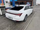 Hyundai Elantra 2021 годаfor7 100 000 тг. в Алматы – фото 4