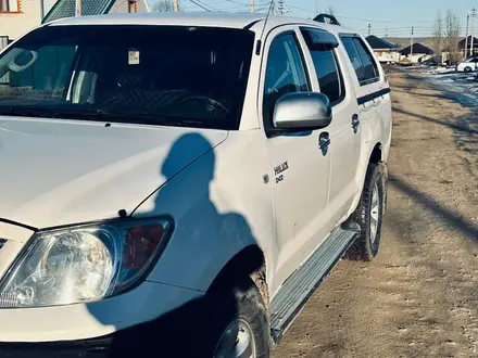 Toyota Hilux 2006 года за 4 900 000 тг. в Актобе – фото 3