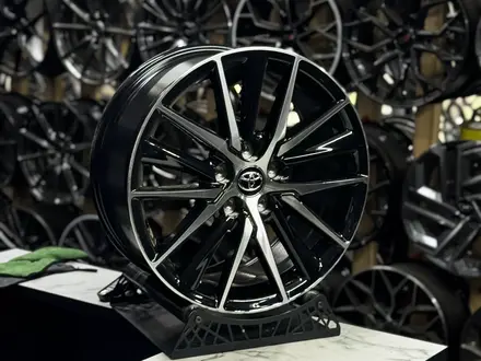 Zm_wheels Диски R18 5x114.3 Camry 75 в наличии Астана! за 274 000 тг. в Астана – фото 2