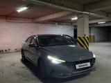 Hyundai Elantra 2022 годаүшін8 300 000 тг. в Астана – фото 2