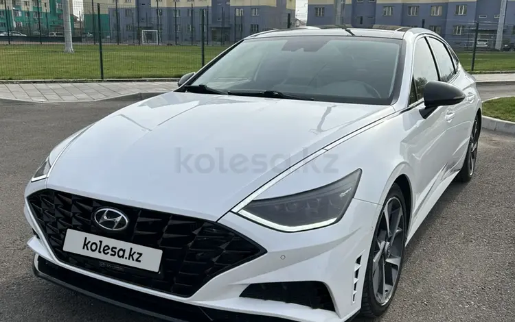 Hyundai Sonata 2020 годаfor10 500 000 тг. в Алматы