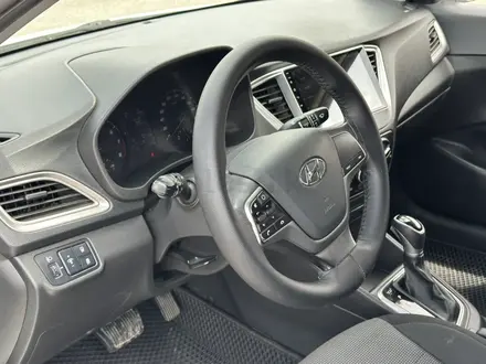 Hyundai Accent 2020 года за 6 500 000 тг. в Актобе – фото 13