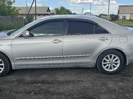 Toyota Camry 2010 года за 7 200 000 тг. в Семей