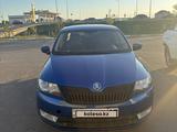 Skoda Rapid 2013 года за 3 700 000 тг. в Уральск – фото 2