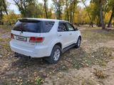 Toyota Fortuner 2007 года за 9 850 000 тг. в Усть-Каменогорск – фото 5