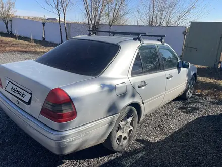 Mercedes-Benz C 180 1995 года за 1 100 000 тг. в Караганда