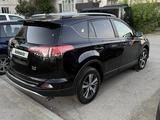 Toyota RAV4 2018 года за 12 500 000 тг. в Талдыкорган