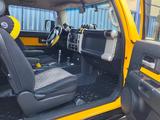 Toyota FJ Cruiser 2006 годаүшін11 500 000 тг. в Алматы – фото 4