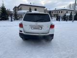 Toyota Highlander 2011 года за 12 800 000 тг. в Петропавловск – фото 3