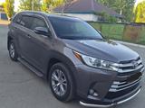 Toyota Highlander 2015 годаүшін15 500 000 тг. в Павлодар – фото 3