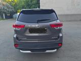 Toyota Highlander 2015 годаүшін15 500 000 тг. в Павлодар – фото 4