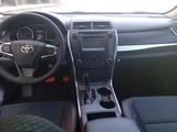 Toyota Camry 2015 годаүшін5 800 000 тг. в Актобе – фото 4