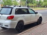 Mitsubishi Outlander 2003 годаүшін4 000 000 тг. в Астана