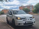 Mitsubishi Outlander 2003 годаүшін4 000 000 тг. в Астана – фото 3