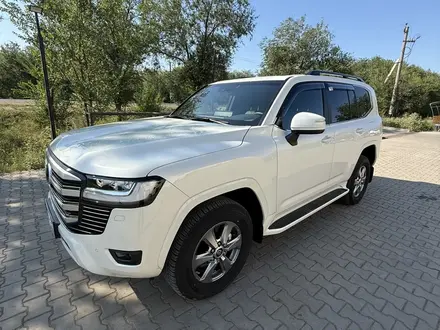 Toyota Land Cruiser 2022 года за 49 500 000 тг. в Уральск – фото 2