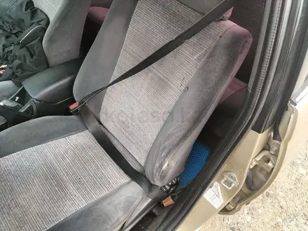 Toyota Carina E 1995 года за 2 000 000 тг. в Тараз – фото 4