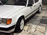 Mercedes-Benz E 230 1989 годаүшін900 000 тг. в Петропавловск – фото 5