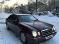 Mercedes-Benz E 240 1998 годаfor2 700 000 тг. в Алматы