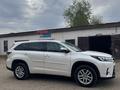 Toyota Highlander 2013 года за 8 900 000 тг. в Актобе – фото 2
