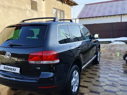 Volkswagen Touareg 2004 года за 6 200 000 тг. в Алматы – фото 19