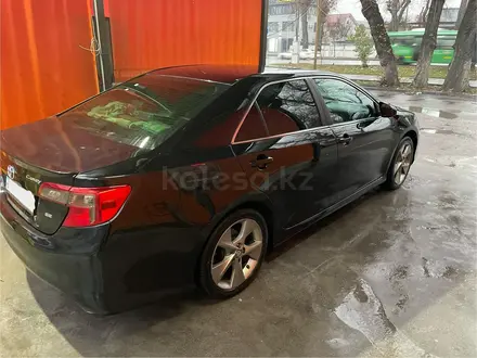 Toyota Camry 2014 года за 9 700 000 тг. в Алматы – фото 5