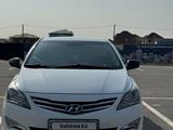 Hyundai Solaris 2015 годаfor5 400 000 тг. в Шымкент – фото 2