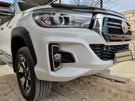 Toyota Hilux 2019 года за 23 000 000 тг. в Актау – фото 27
