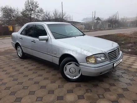 Mercedes-Benz C 200 1997 года за 2 200 000 тг. в Тараз – фото 4