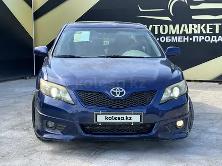 Toyota Camry 2009 года за 6 450 000 тг. в Атырау – фото 2