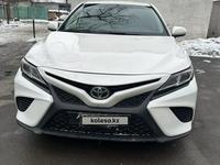 Toyota Camry 2018 года за 9 000 000 тг. в Усть-Каменогорск