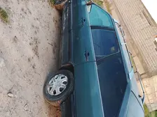 Audi 100