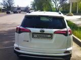 Toyota RAV4 2017 годаүшін10 500 000 тг. в Тараз – фото 2