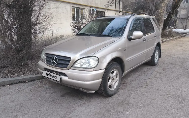 Mercedes-Benz ML 320 2000 года за 3 600 000 тг. в Алматы