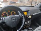 Opel Astra 2007 года за 2 600 000 тг. в Степногорск – фото 4