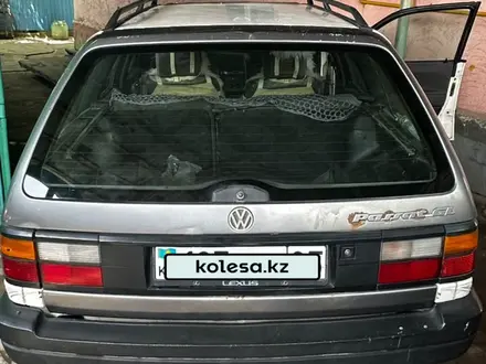 Volkswagen Passat 1989 года за 750 000 тг. в Алматы – фото 3