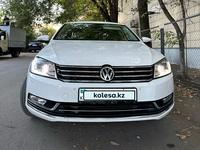 Volkswagen Passat 2014 годаүшін5 500 000 тг. в Алматы