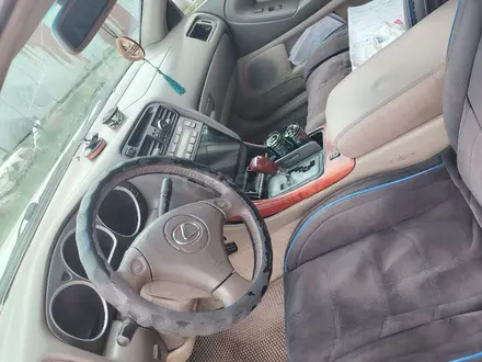 Lexus GS 300 2001 года за 2 600 000 тг. в Алматы – фото 8